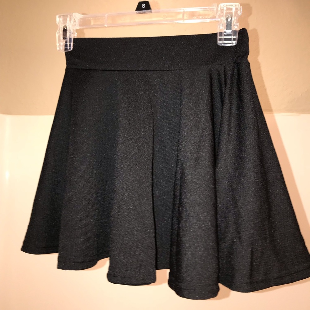 black mini skirt